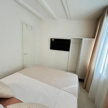 S27-new House In The Centre 別荘 *