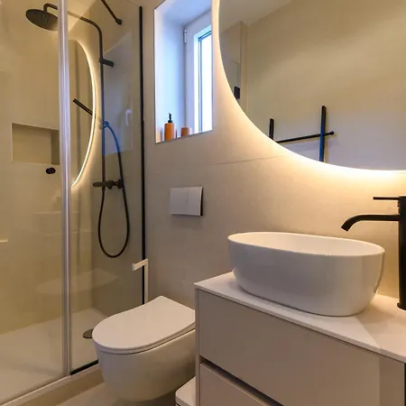 Tatil Evi S27-modern House In The Old Centre With Parking Split