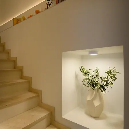 S27-modern House In The Old Centre With Parking *