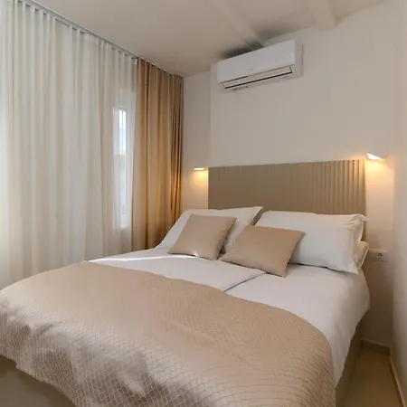 Tatil Evi S27-modern House In The Old Centre With Parking *