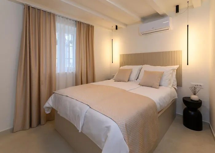 S27-new House In The Centre * Split