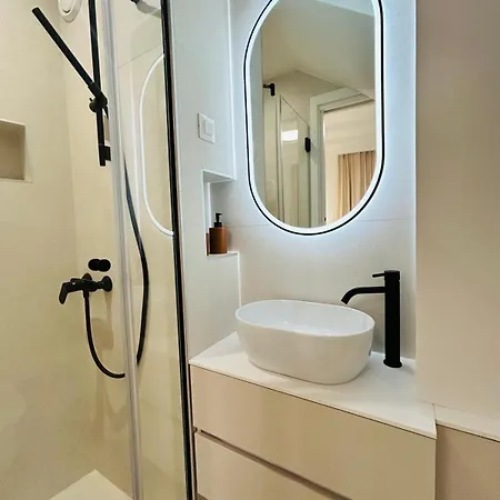 S27-new House In The Centre 度假居 *