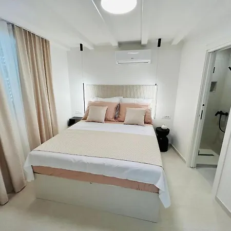 S27-new House In The Centre