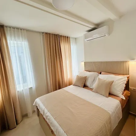 S27-new House In The Centre 度假居 *